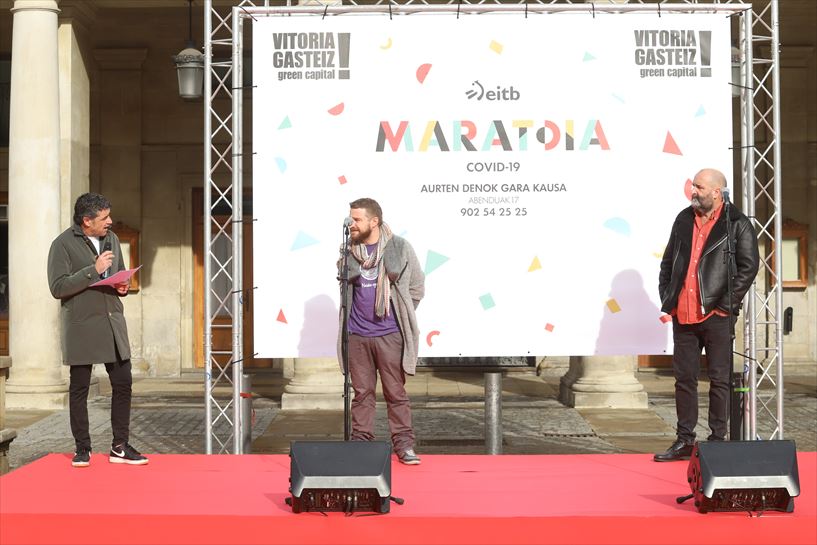 Bertsos a favor de EITB Maratoia.