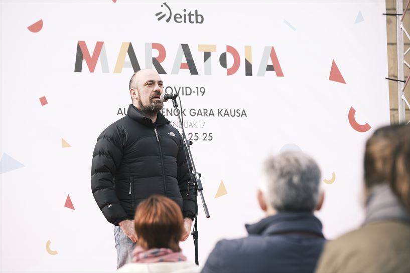 Bertsos a favor de EITB Maratoia.