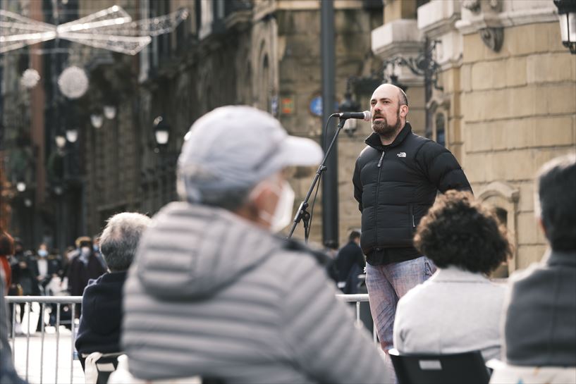 Bertsos a favor de EITB Maratoia.