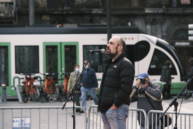 Bertsos a favor de EITB Maratoia.