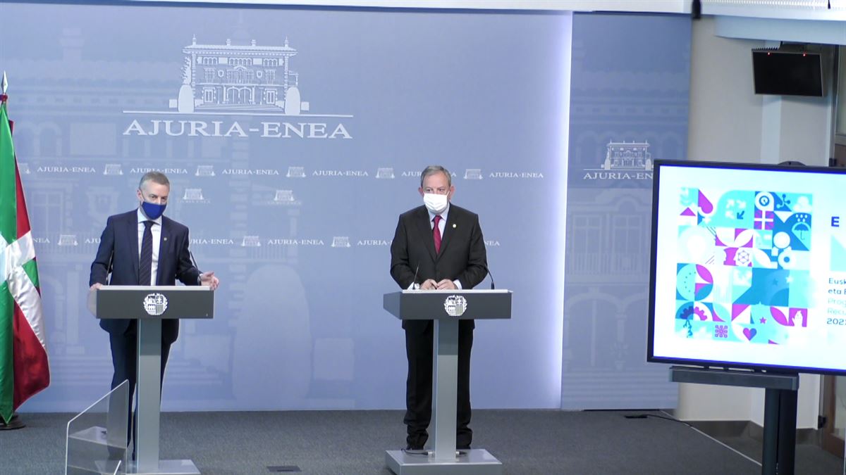 Iñigo Urkullu y Pedro Azpiazu. Imagen obtenida de un vídeo de ETB.
