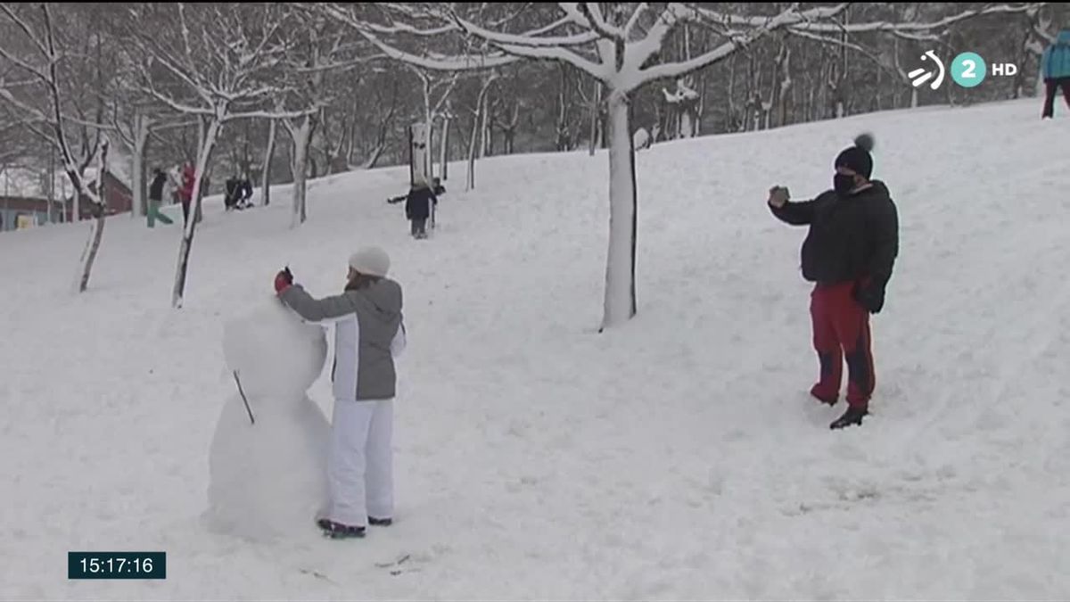Nieve en Bizkaia. Imagen obtenida de un vídeo de EITB.
