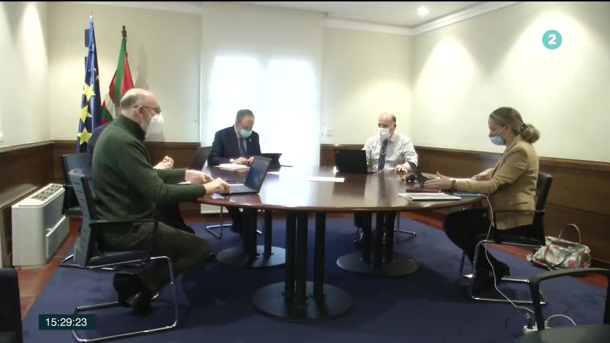 Reunión sobre los Presupuestos vascos. Imagen obtenida de un vídeo de ETB.