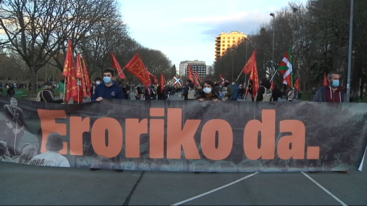 Manifestación en Pamplona. Imagen obtenida de un vídeo de EiTB Media.