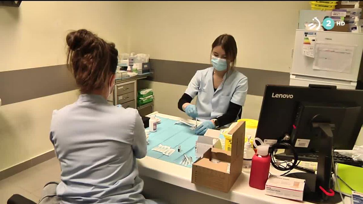 Vacunación en Gipuzkoa. Imagen obtenida de un vídeod e ETB.