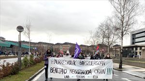 Imagen de una protesta en Lakua (Gasteiz), en 2021. Foto: @LABsindikatua