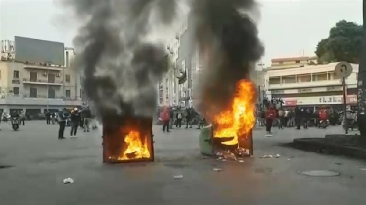Protestak Tripolin