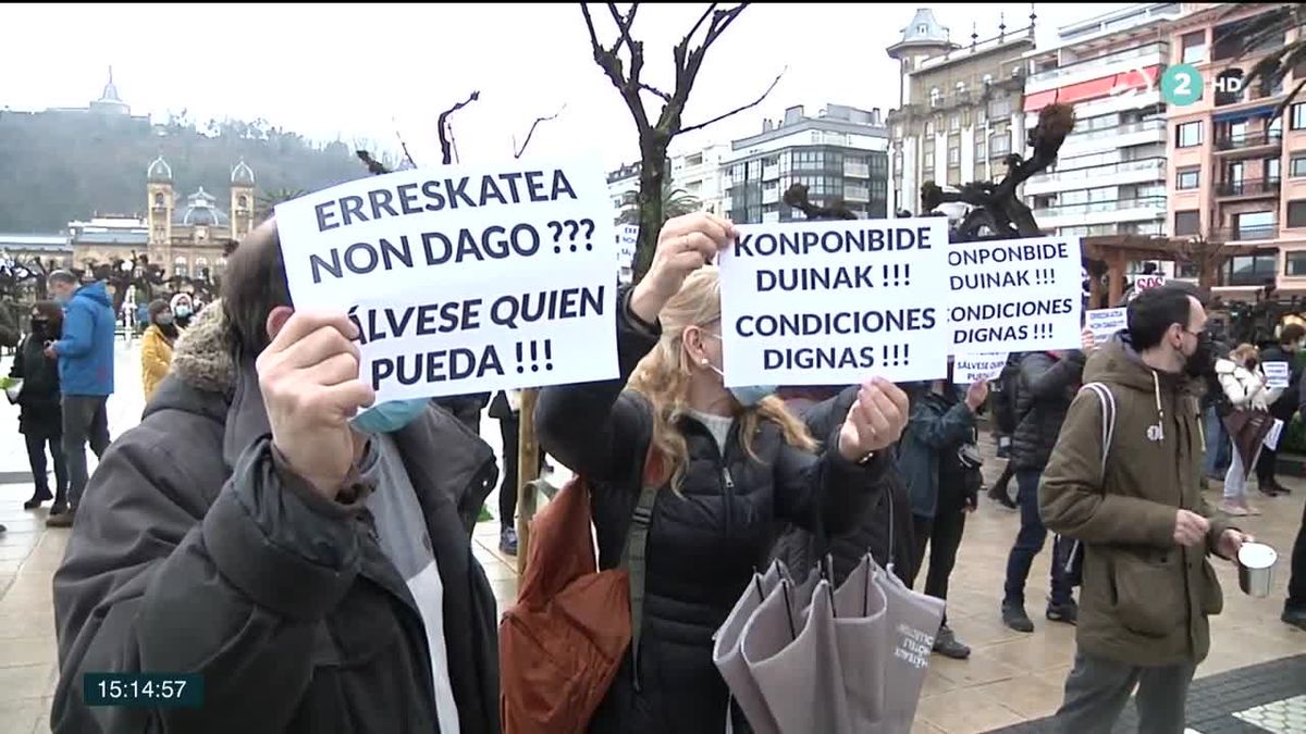 Protesta de hosteleros. Imagen obtenida de un vídeo de ETB.