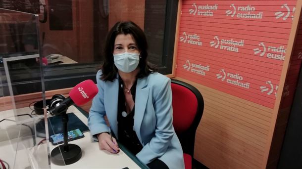 Laura Garrido, FAKTORIAn: "Gure asmoa da eskuineko eta zentruko esparruak batzea, PPren inguruan".