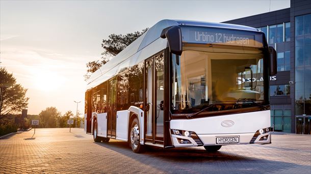 Modelo de autobús Solaris Urbino 12, que será enviado a los dos países europeos