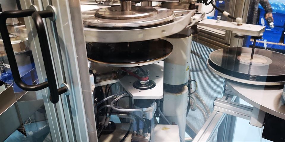  Press Play, fábrica de vinilos 