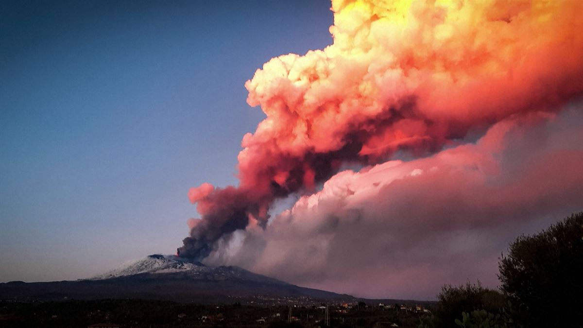 Espectacular imagen del volcán Etna