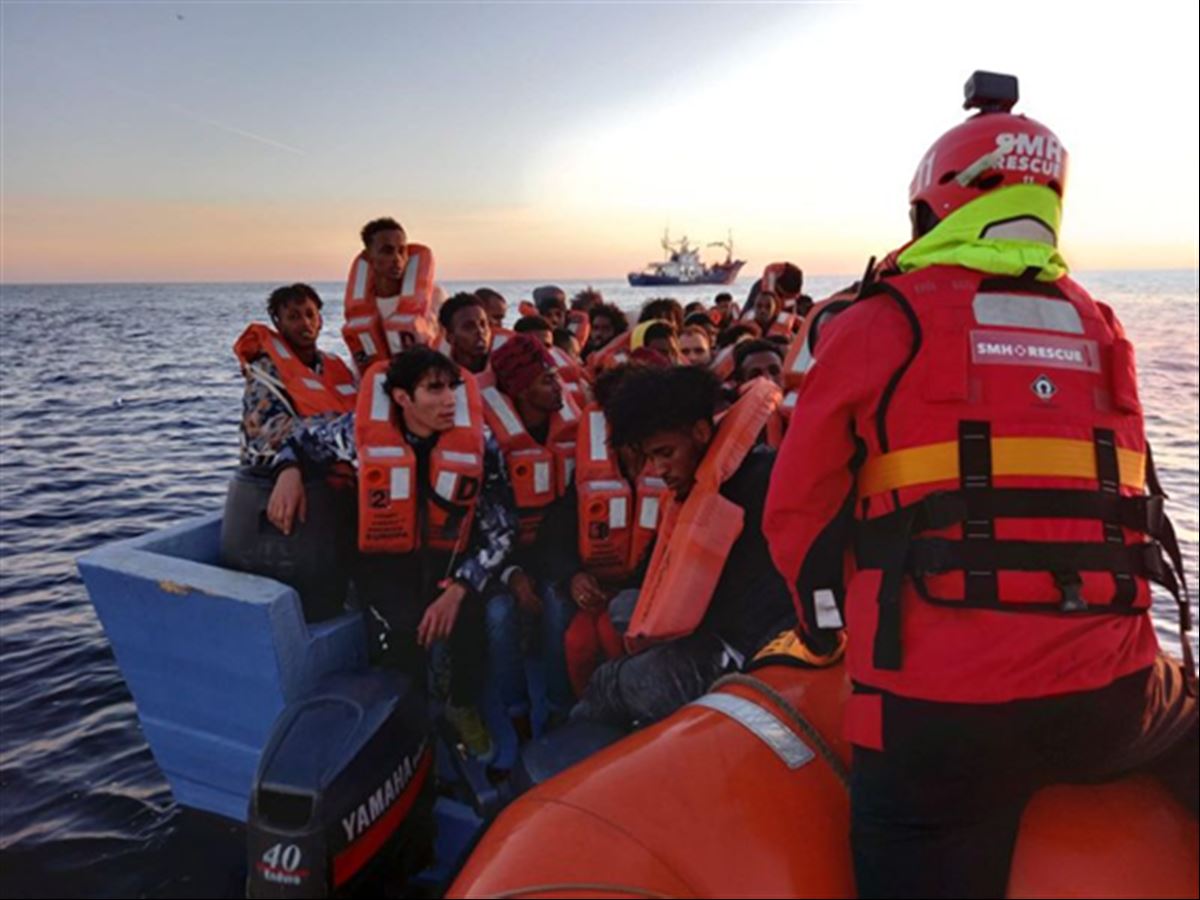 El Aita Mari rescata a 102 personas en el Mediterráneo