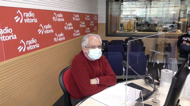 Carlos García Llata, Vicario de la Diócesis de Vitoria, en Radio Vitoria  