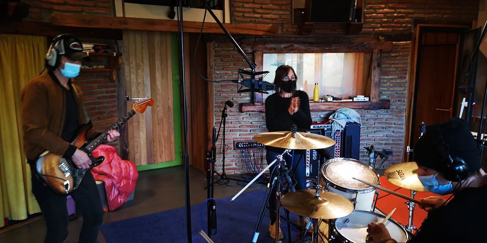 Puro Chile en Lorentzo Records