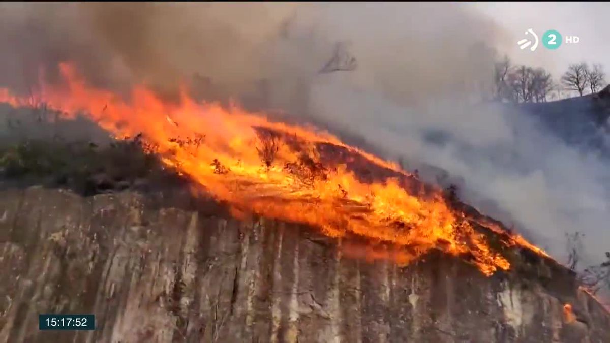Incendio en Bera (Navarra). Imagen de un vídeo de EITB Media