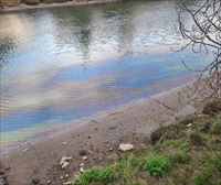 Eguzki denuncia vertidos contaminantes en los ríos Urumea y Bidasoa