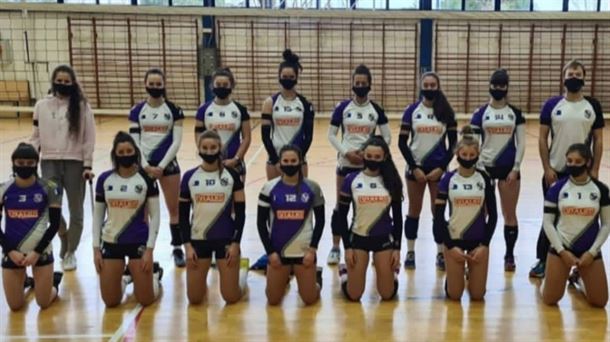 Vialki Udapa, el equipo de voleibol gasteiztarra, acumula una nueva victoria