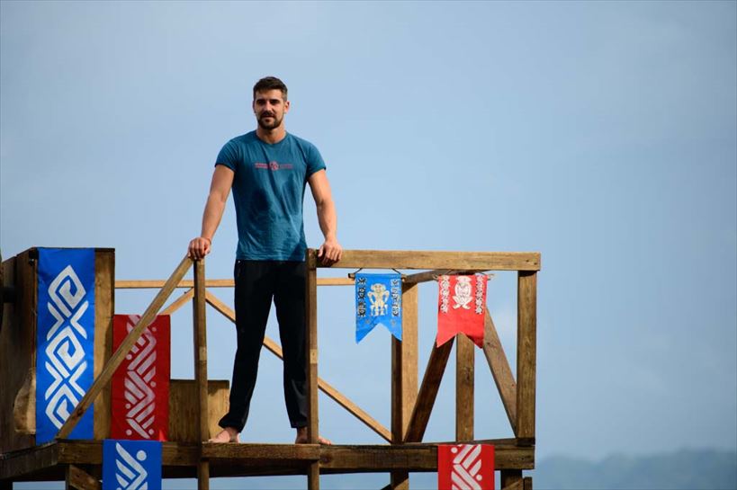 Mikel dueluaren plataforman