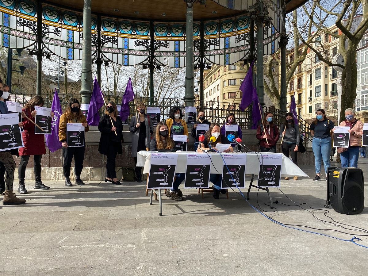 Rueda de prensa del Movimiento Feminista de Euskal Herria