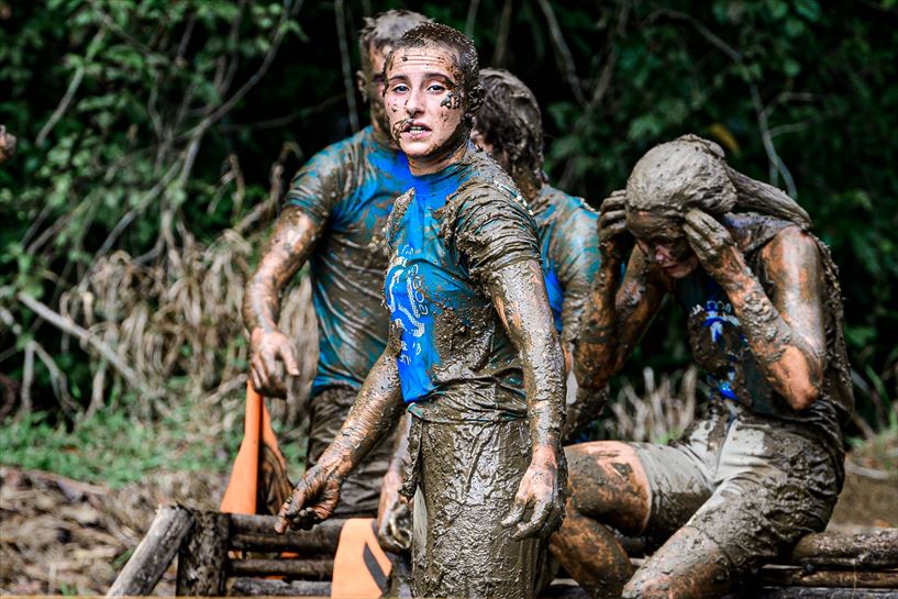 Olatz y varios miembros del equipo azul