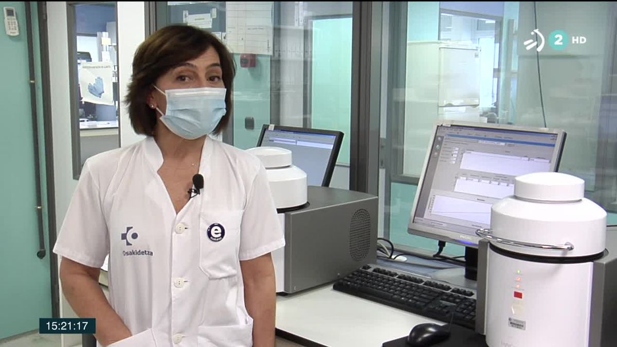 Laboratorio Osakidetza. Imagen obtenida de un vídeo de ETB.