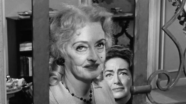 Bette Davis en la película "¿Qué fue de Baby Jane?"