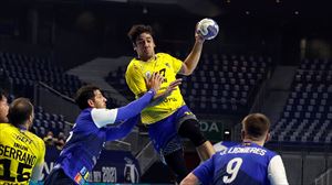 Bidasoak Cantabria Sinfinen aurka jokatuko du Asobal Kopako finalerdietan