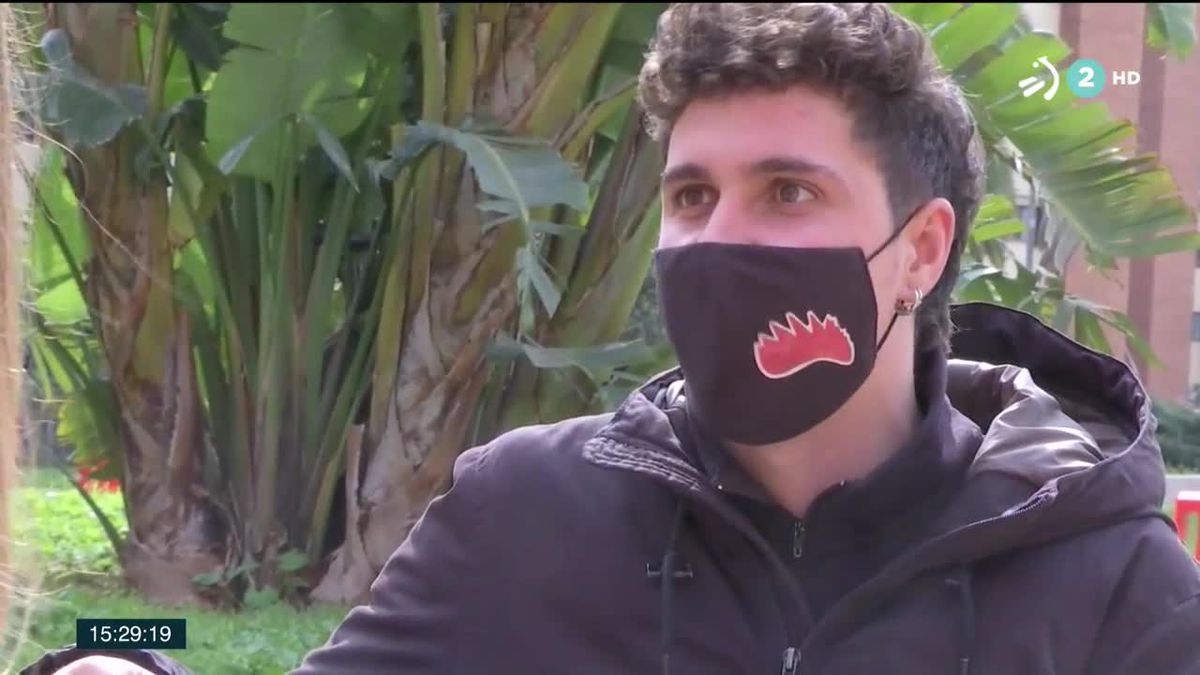 Pablo Castilla, militante de Contracorriente. Imagen obtenida de un vídeo de EiTB Media.