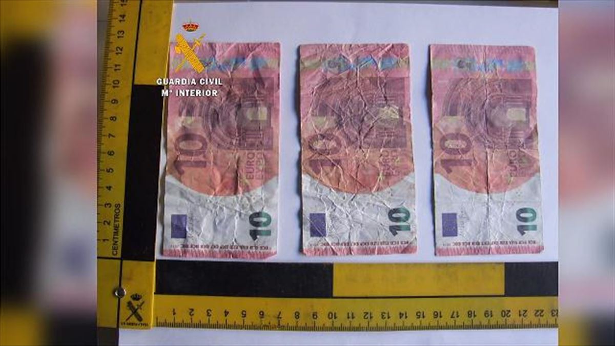 Billetes falsos de 10 euros. Imagen: Guardia Civil