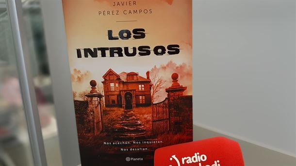 'Los Intrusos' nuevo trabajo que comparte Javier Pérez Campos en Vivir para Ver