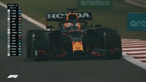 Max Verstappen destaca en Baréin