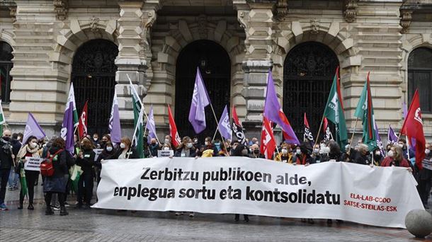 Portesta de los sindicatos en Bilbao. Foto: Efe