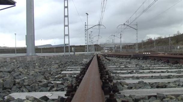 En marcha la conexión por tren entre el Puerto de Bilbao y la plataforma Arasur 