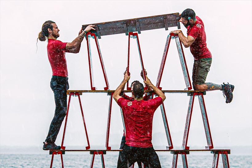 Karta-jokoa, talde gorria