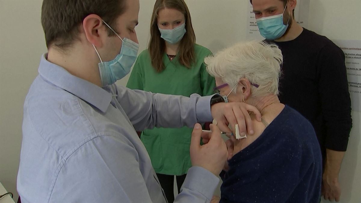 Vacunación en Europa. Imagen obtenida de un vídeo de ETB.