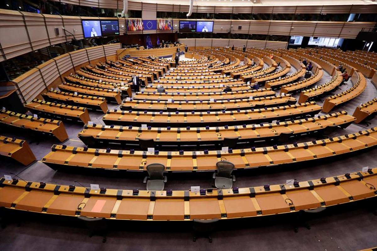 Europako Parlamentuaren osoko bilkura, atzo. 