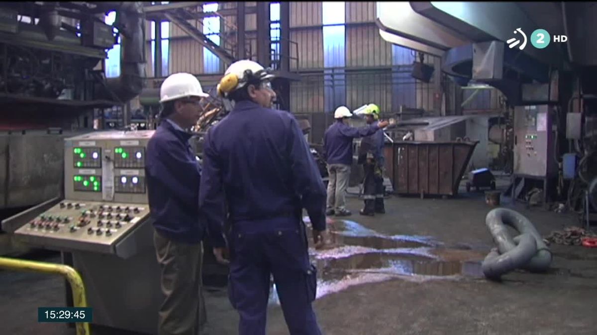 Trabajadores. Imagen obtenida de un vídeo de ETB.