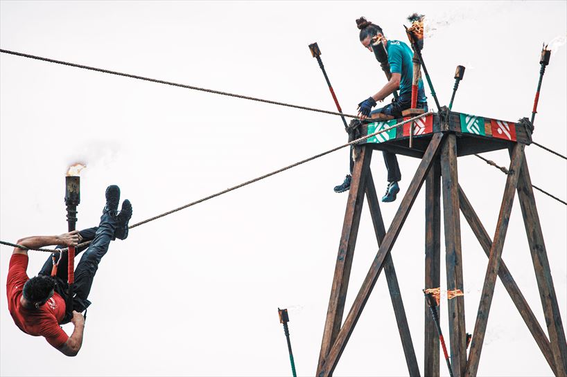 Patxi eta Maria, sua eta tirolinaren dueluan