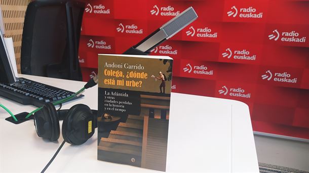 Andoni Garrido:presenta su libro "Colega, ¿dónde está mi urbe?"