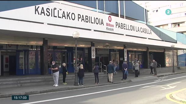 La vacunación continúa en Semana Santa. Imagen obtenida de un vídeo de EITB Media.