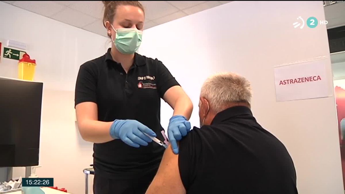 La vacunación continúa en Navarra. Imagen obtenida de un vídeo de EITB Media.