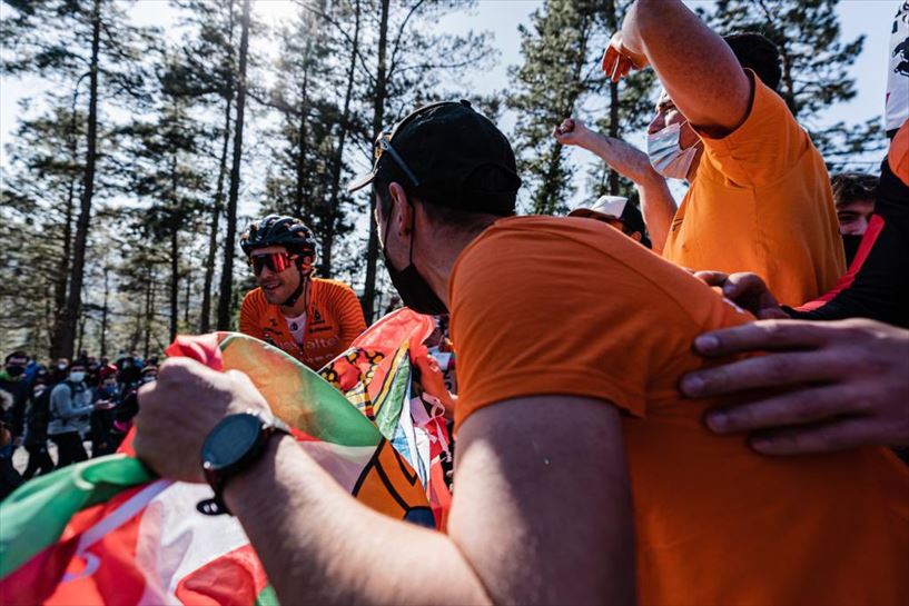 Euskal zaleak. Argazkia: @FundaCiclisEusk 