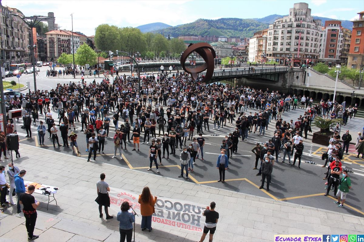 Manifestación en Bilbao. Foto: Ecuador Etxea