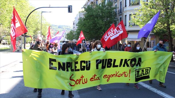 La marcha ha comenzado desde el Kursaal donostiarra