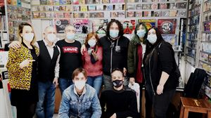 Visita a Long Play, la tienda de discos de Barakaldo con más de 40 años 