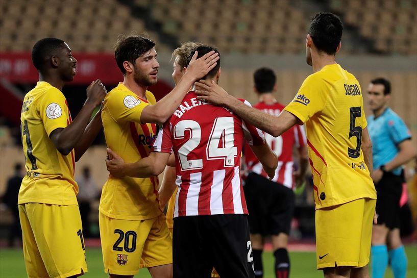 Athleticeko jokalariak, burumakur, Kopako finala galdu ostean