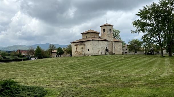 El Ayuntamiento de Gasteiz recomienda no acudir a las campas de Armentia el día 28