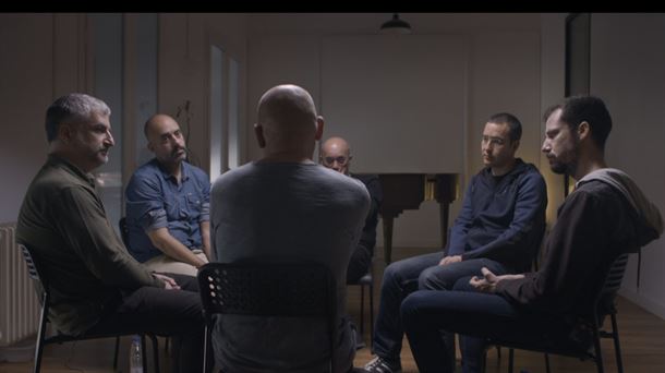 El Círculo, un documental donde los hombres reflexionan sobre la masculinidad tóxica