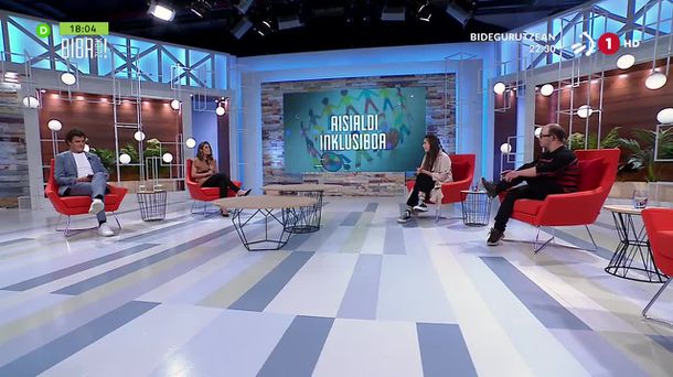 Inklusioa landuz, adimen urritasuna duten pertsonei laguntzen die 